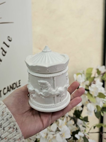 شمعة كاروسيل الأحصنة كونكريت