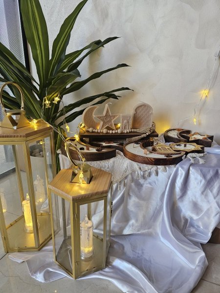 فانوس رمضان مع وجه خشب